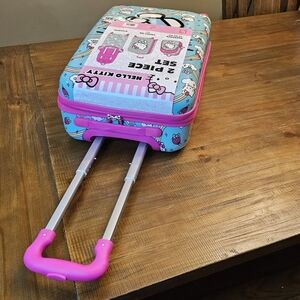 Hello Kitty 2 Piece Lugage Set Backpack & Carry On